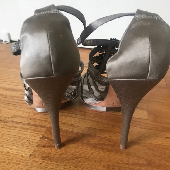 BCBG Maxazria Dress Heels - Picture 5 of 6